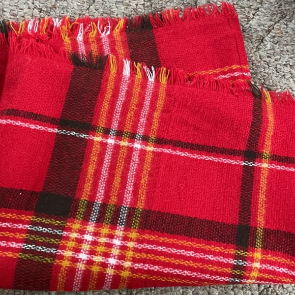 Scarves - Picture 2 of 3